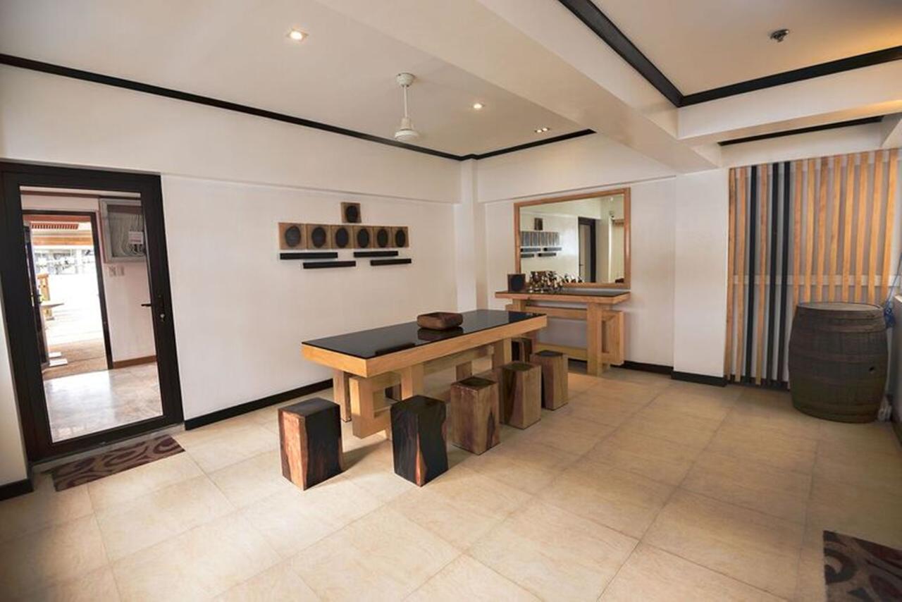 Hotel Abozza