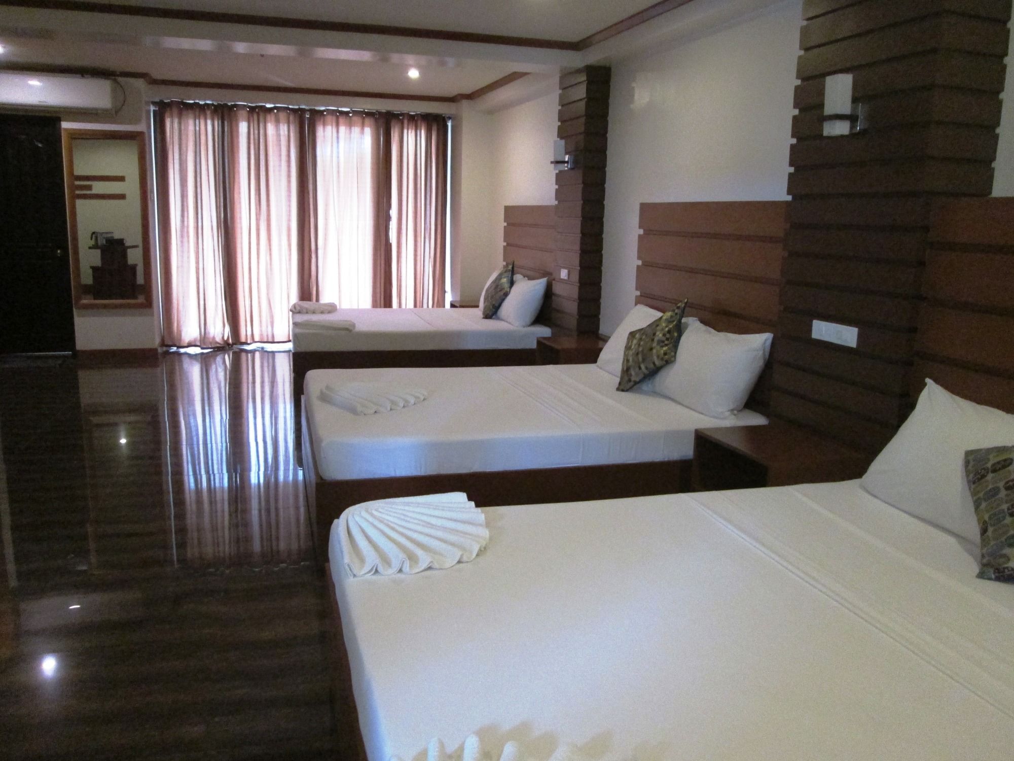 Abozza Balabag (Boracay)